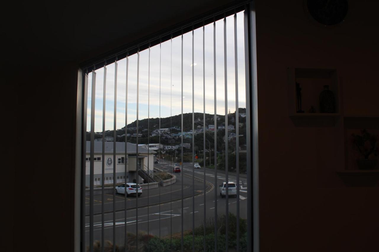 ולינגטו Modern & Cosy Studio Unit On Island Bay Beachfront מראה חיצוני תמונה